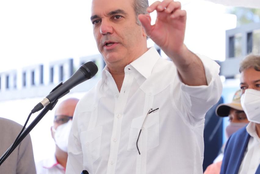 Presidente Luis Abinader inaugura moderna Unidad de Quimioterapia en hospital HGENSA de Hig&uuml;ey