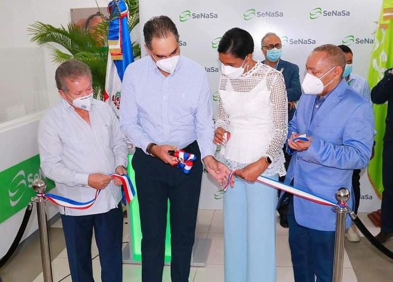 SENASA inaugura centro de servicios en el Hospital General y de Especialidades Nuestra Se&ntilde;ora de la Altagracia para beneficiar usuarios.